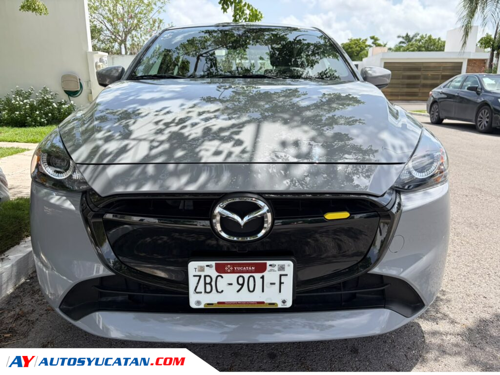 Mazda 2 Sedan i Sport Automático 2025