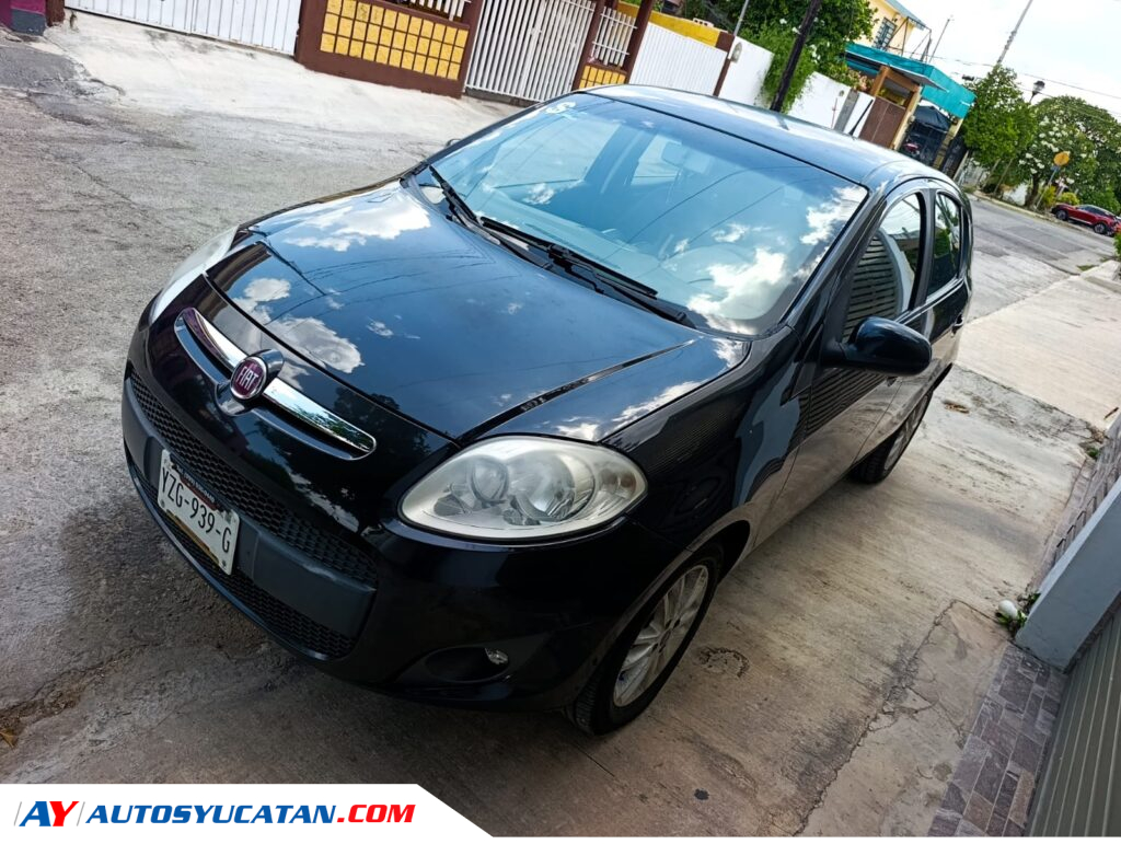 Fiat Palio Essence 2015