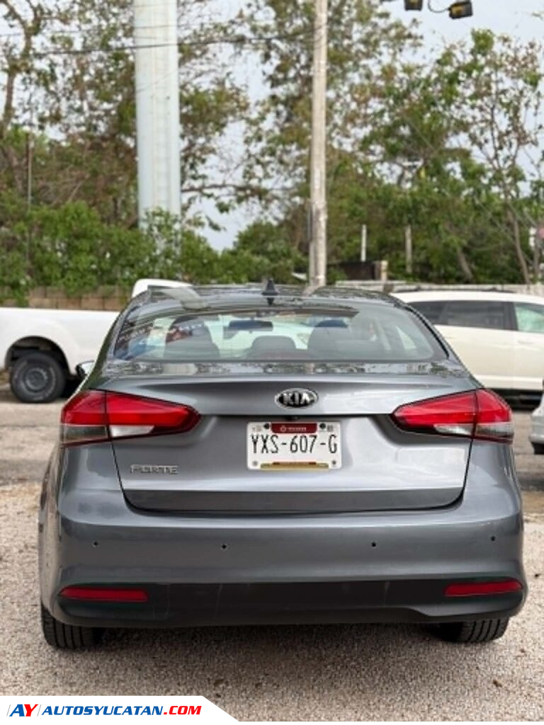 KIA FORTE LX 2017 SEDAN