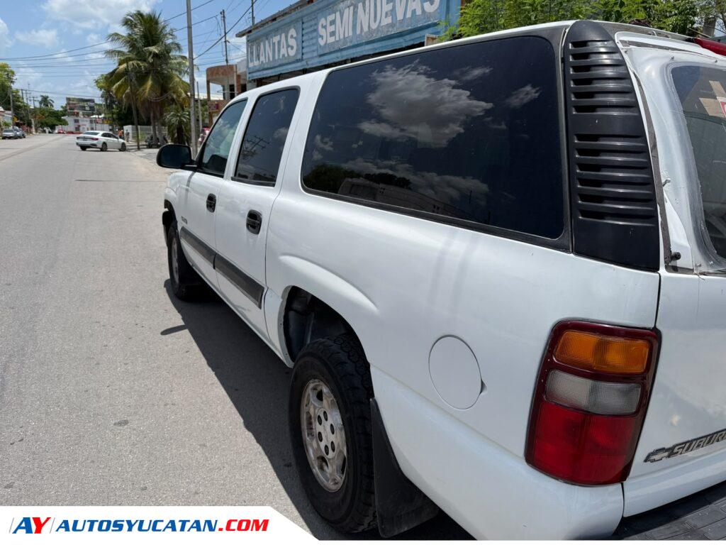 Chevrolet Suburban 2000