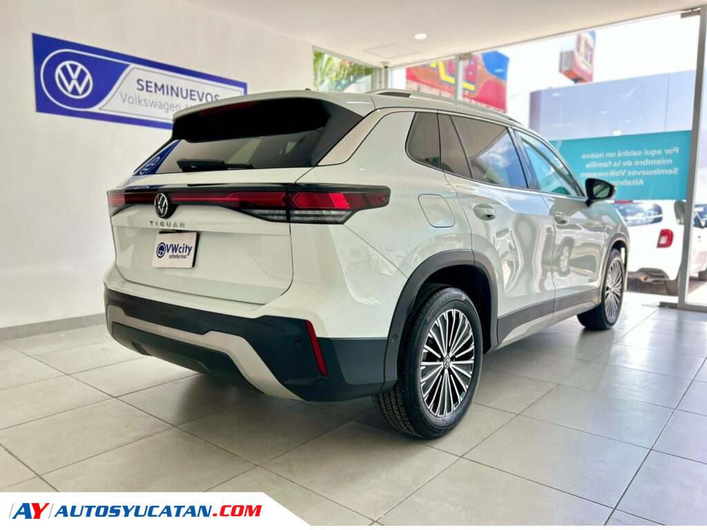 Volkswagen Tiguan Comfortline 2025