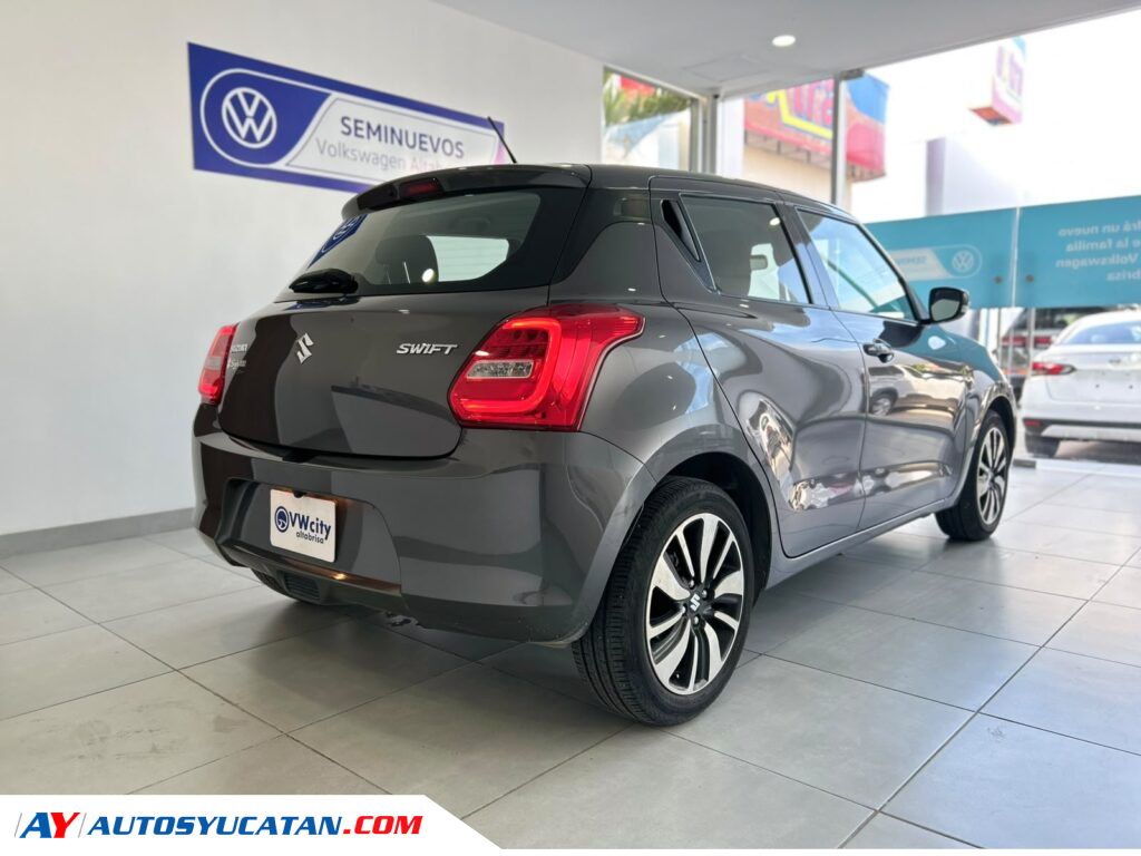 Suzuki Swift GLX 2020