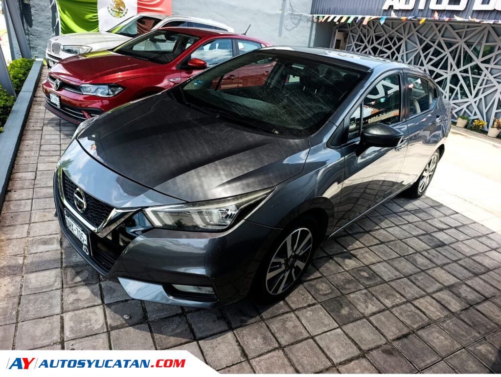 Nissan Versa Advance Automático 2020