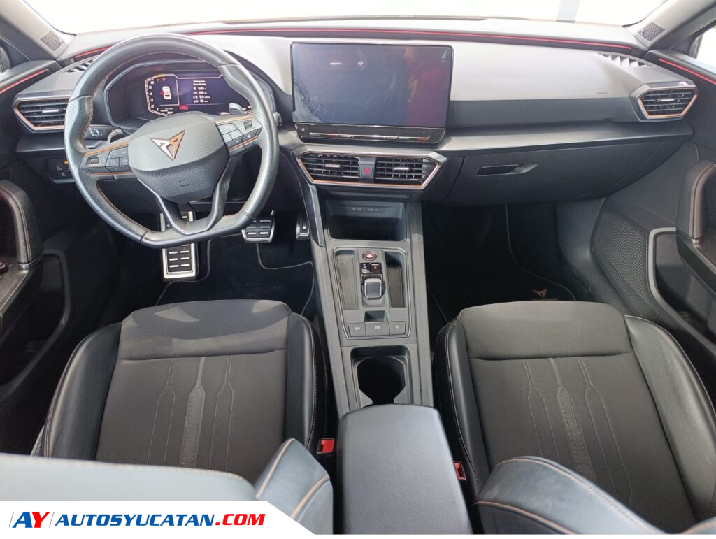 Cupra Leon 300 HP 2023