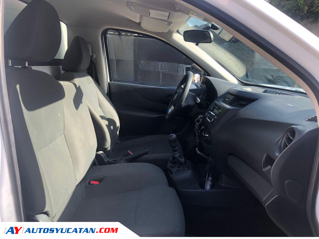 venta nissan np 300