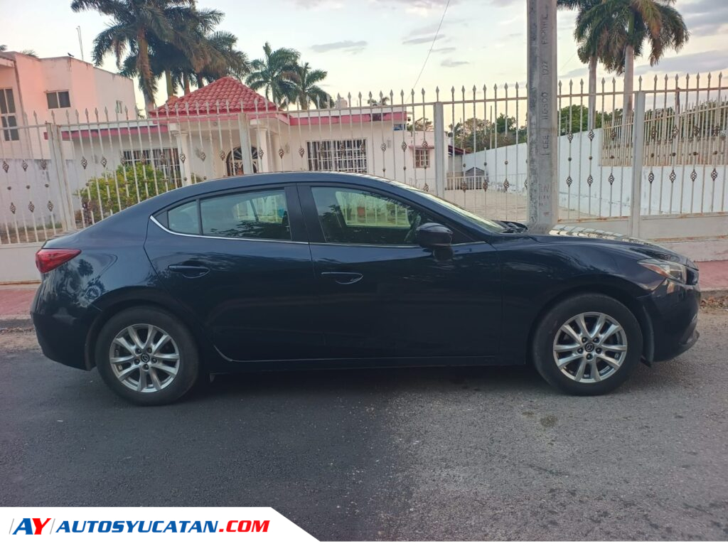 MAZDA 3 2016
