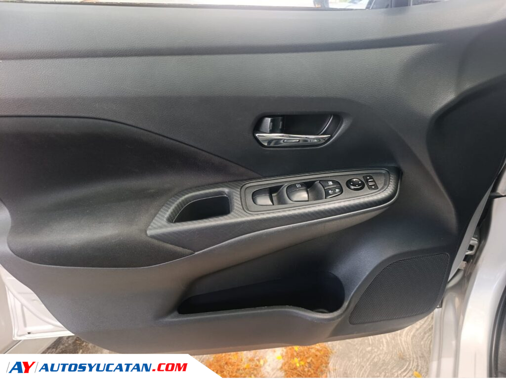 Nissan Versa 2022