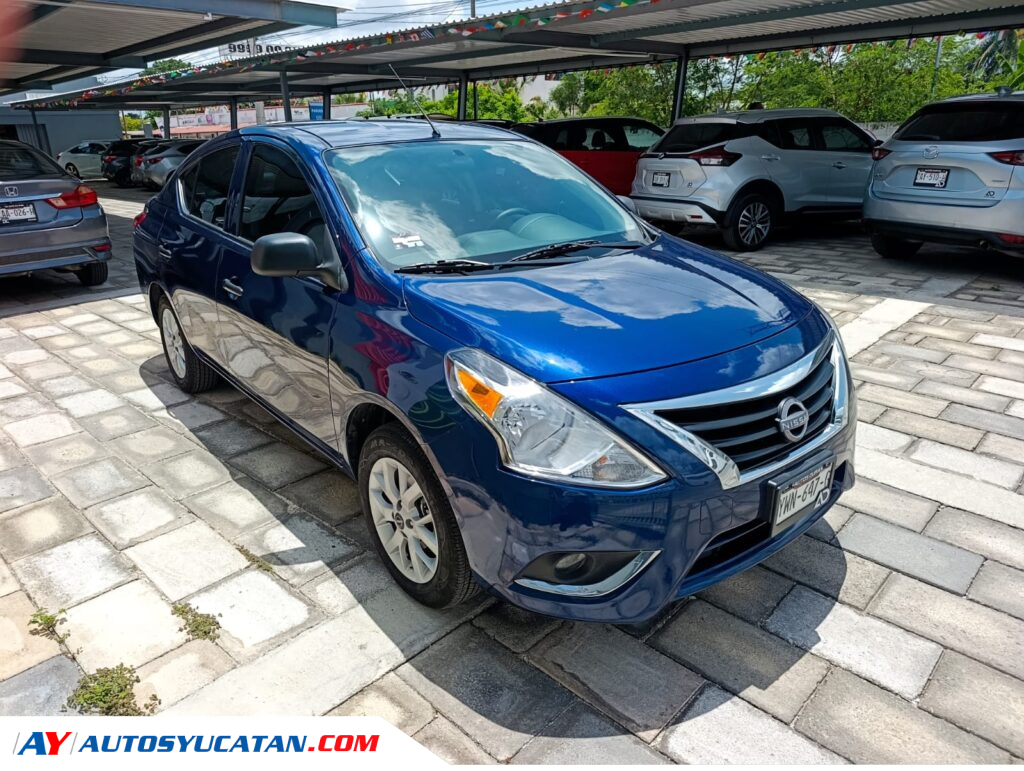 Nissan Versa V-Drive STD 2025