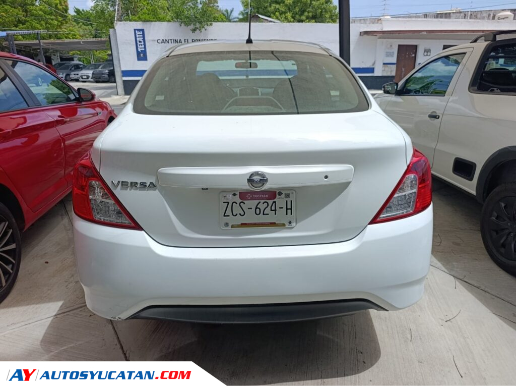 Nissan Versa 2017