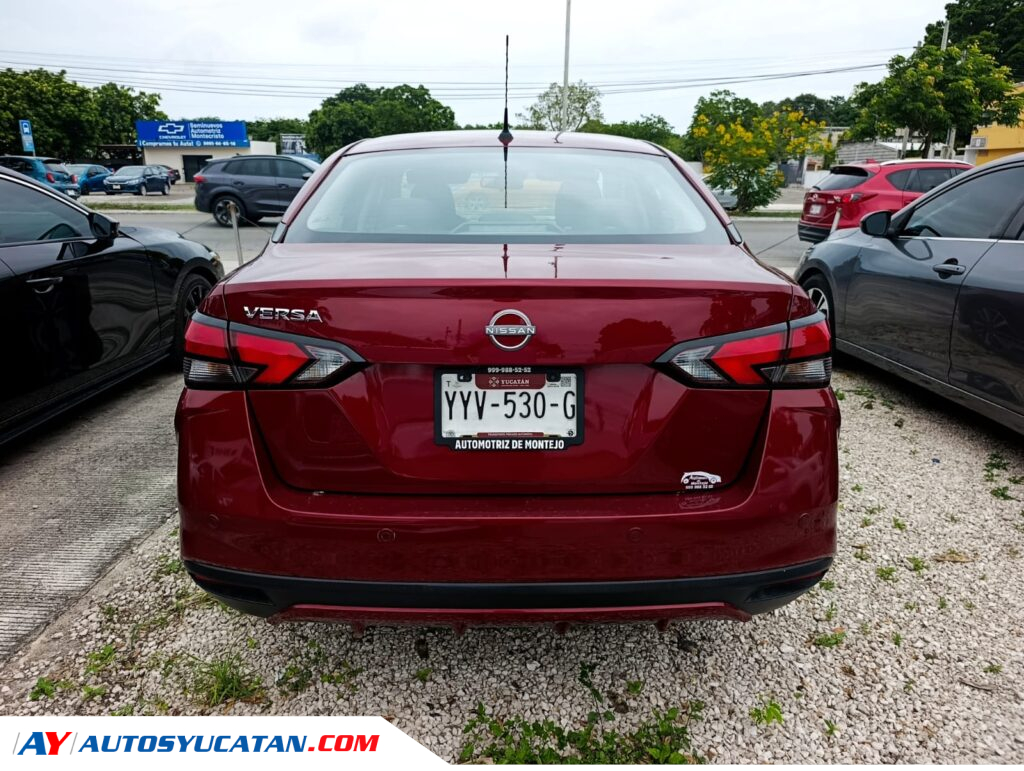 Nissan Versa Advance STD 2023