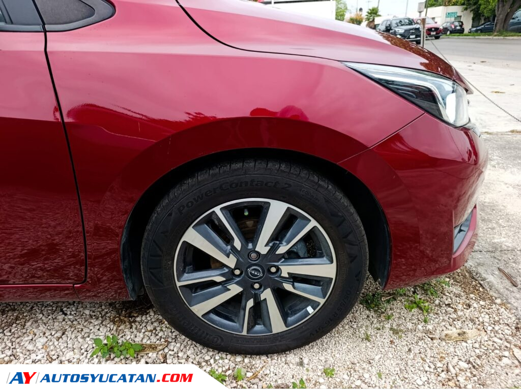 Nissan Versa Advance STD 2023