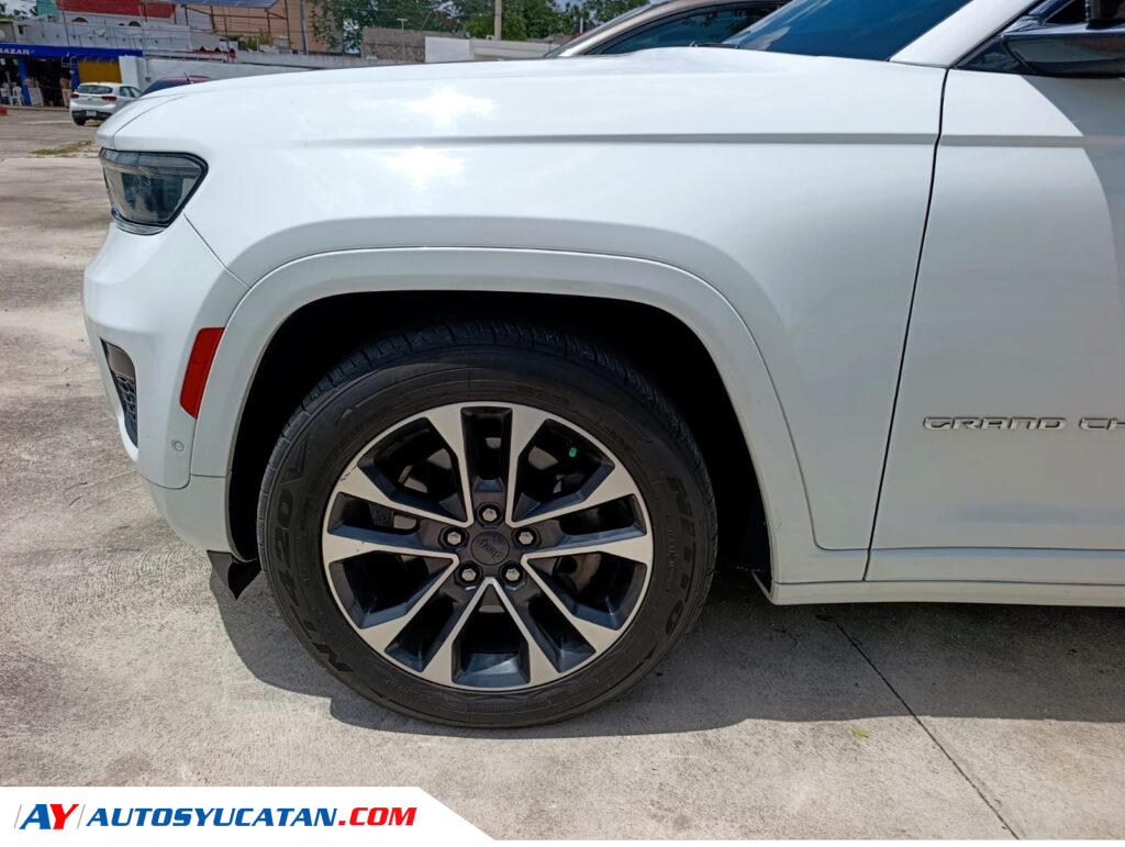 Grand Cherokee Overland 2022