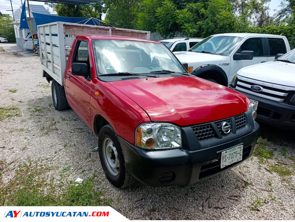 Nissan Estacas STD 2013