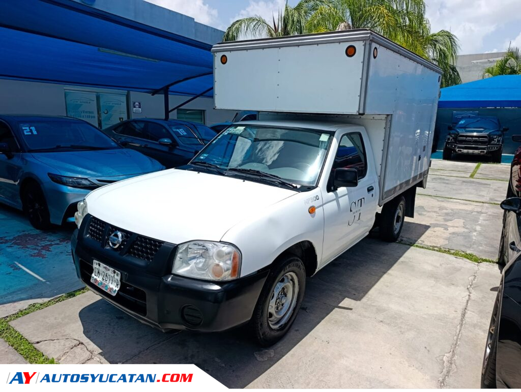 Nissan NP300 Caja 2015