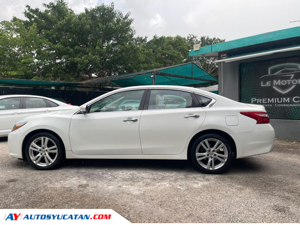 Nissan Altima Advance Navi 2017