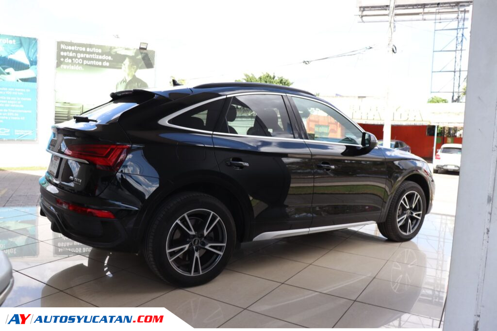 Audi Q5 SPORTBACK 2024
