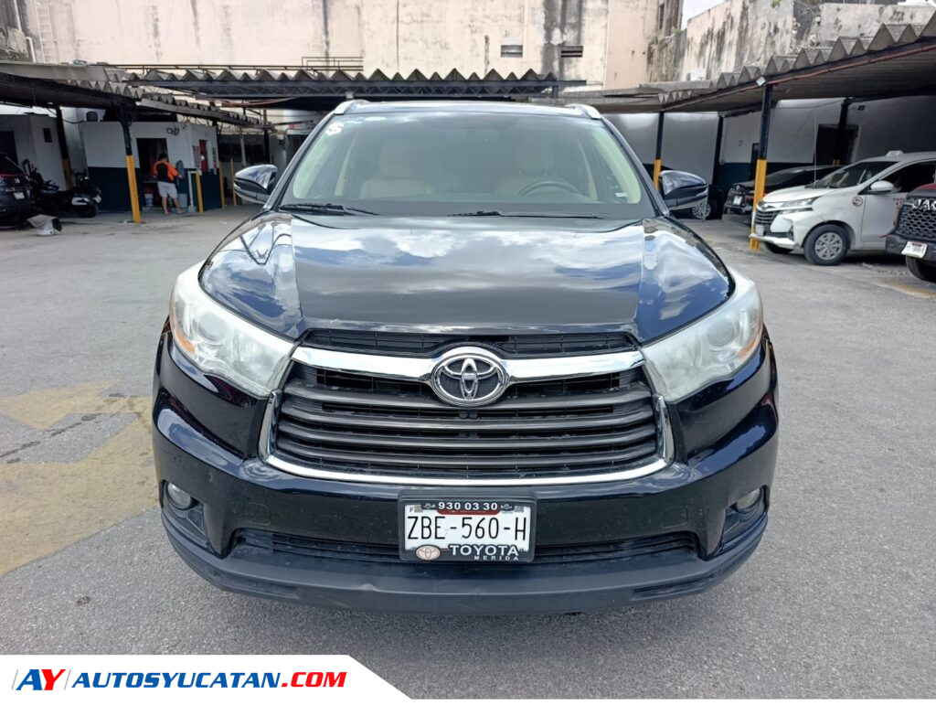 Toyota Highlander XLE 2014