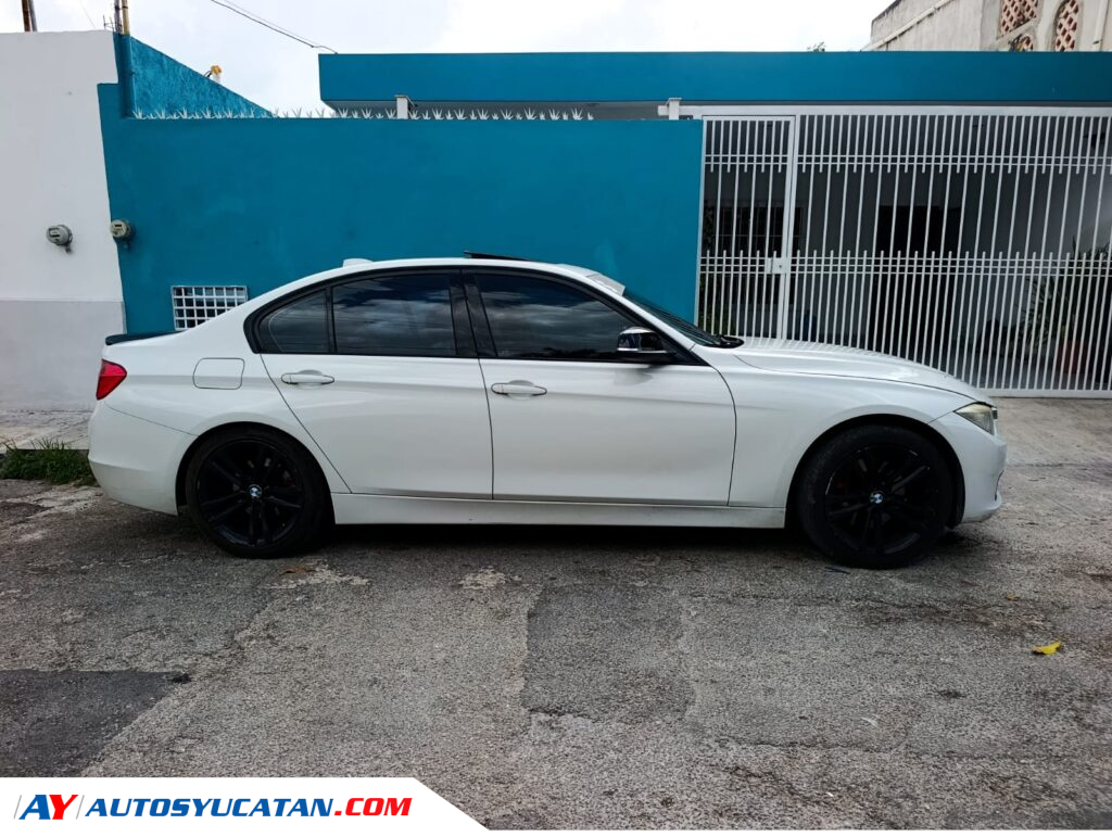 BMW Serie 3 328i Sport Line 2014
