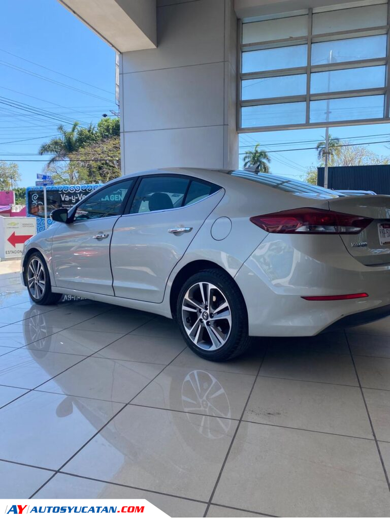 Hyundai Elantra Limited 2018
