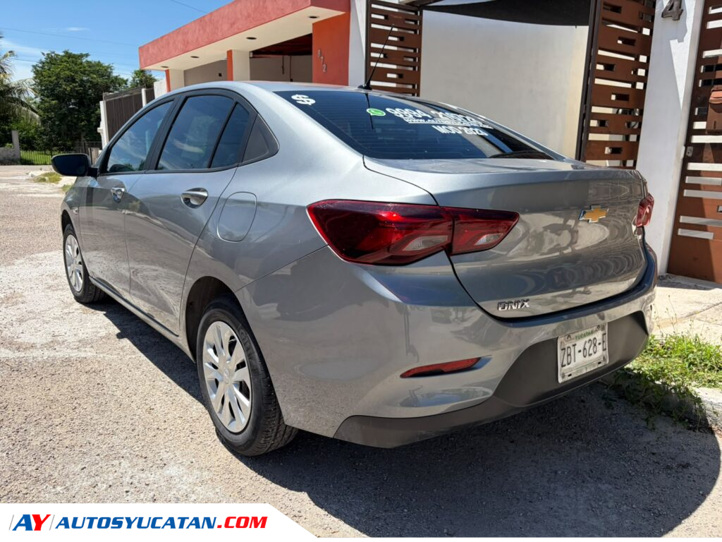 Chevrolet Onix LS 2023