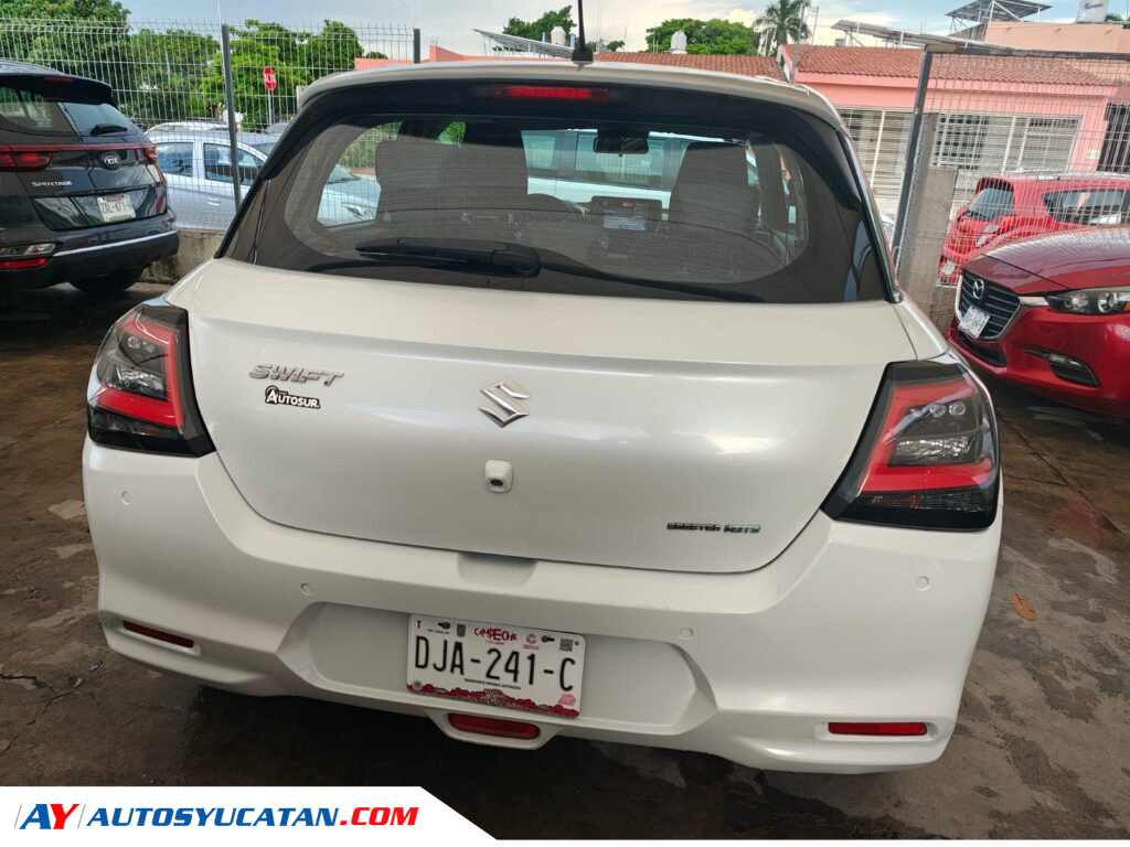 Suzuki Swift GLS  Standard 2025