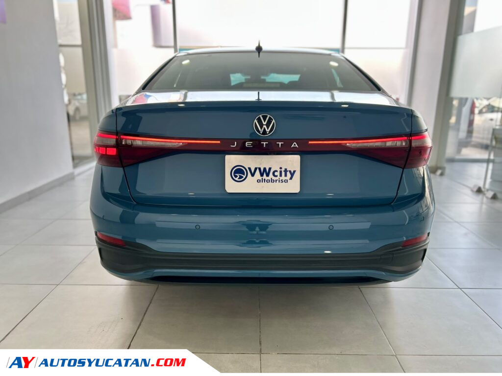 Volkswagen Jetta Comfortline 2025