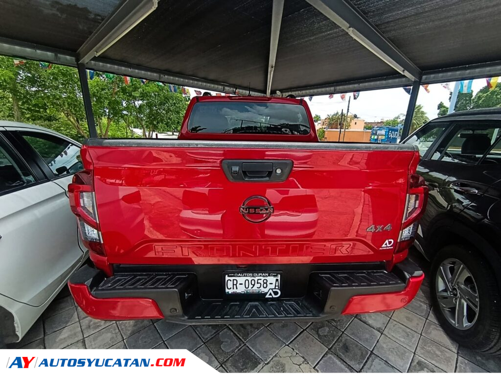 Nissan Frontier 2023
