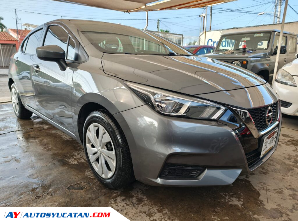 Nissan Versa Sense  Standard 2021