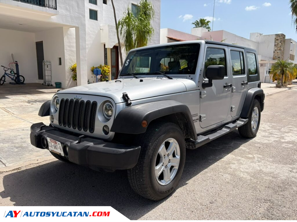 Jeep Wrangler Unlimited Sport 4x2 2010