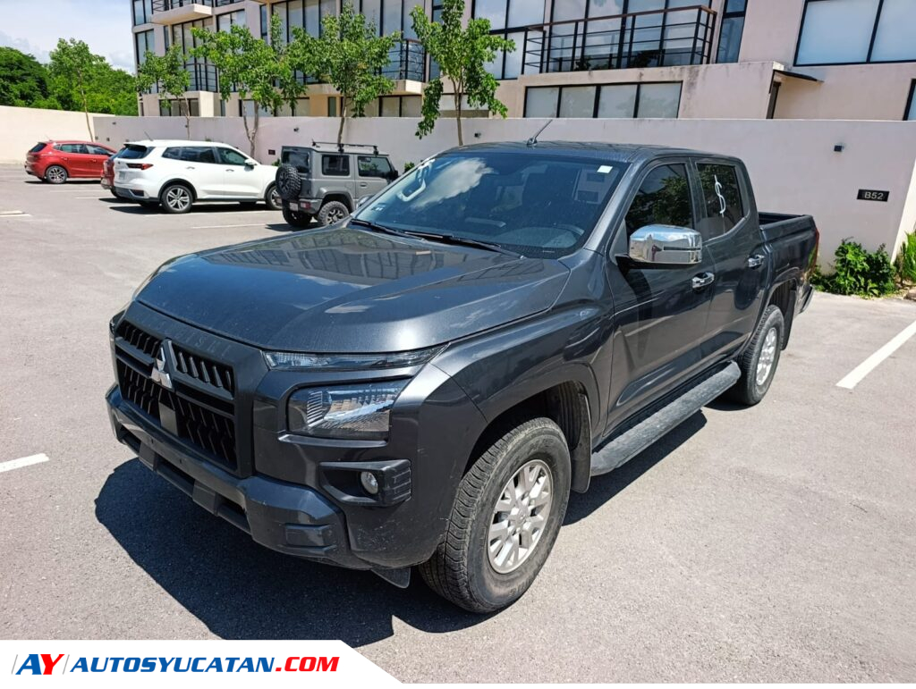 MITSUBISHI PICKUP L200 2025