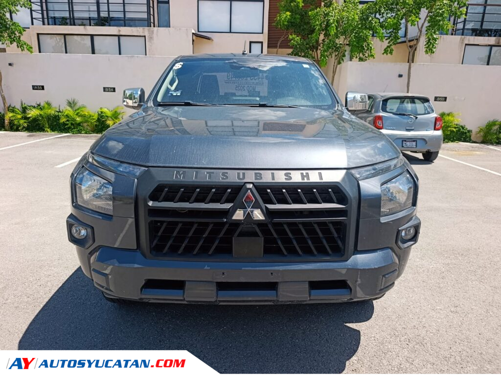 MITSUBISHI PICKUP L200 2025
