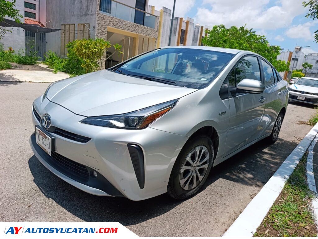 Toyota Prius Premium Automático 2021