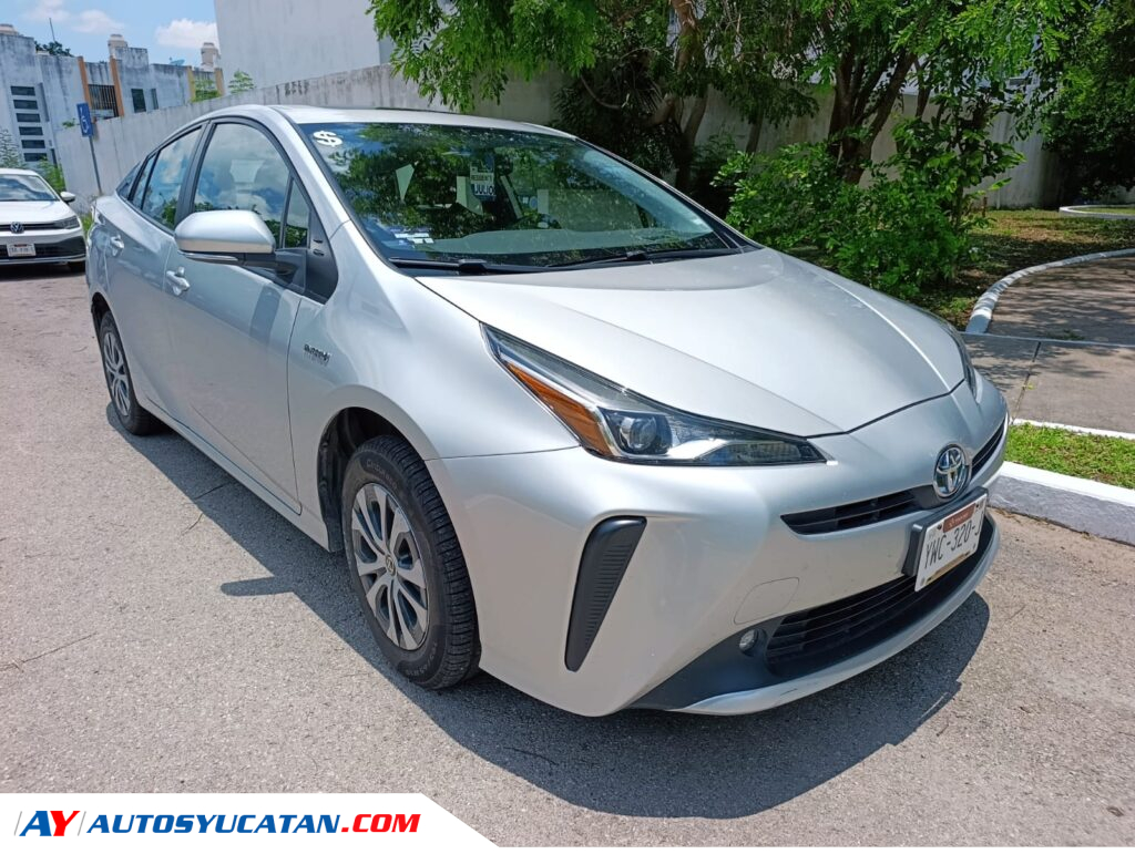 Toyota Prius Premium Automático 2021