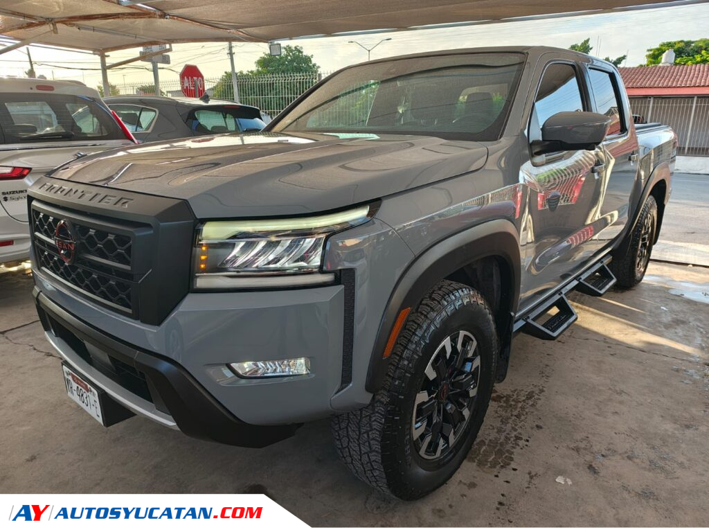 Nissan Frontier Pro4X Doble Cabina Automática 4x4 2023