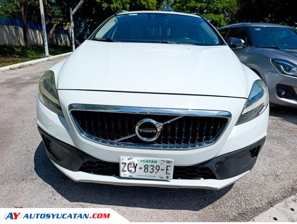 Volvo V40 2018