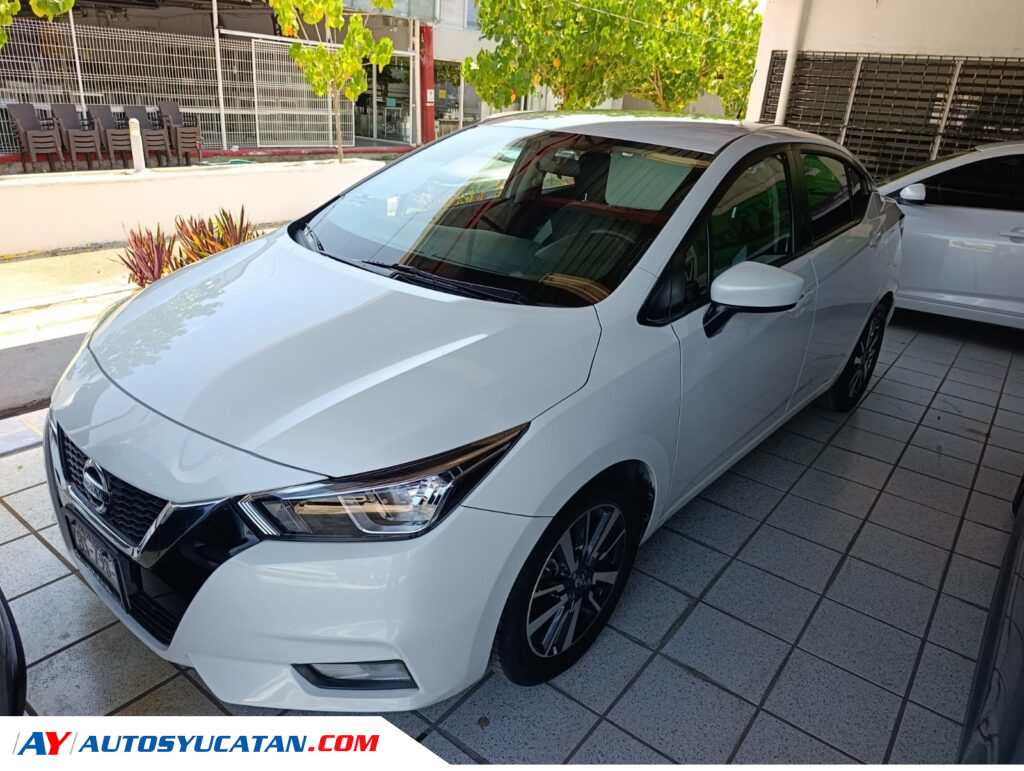 Nissan Versa Advance 2022