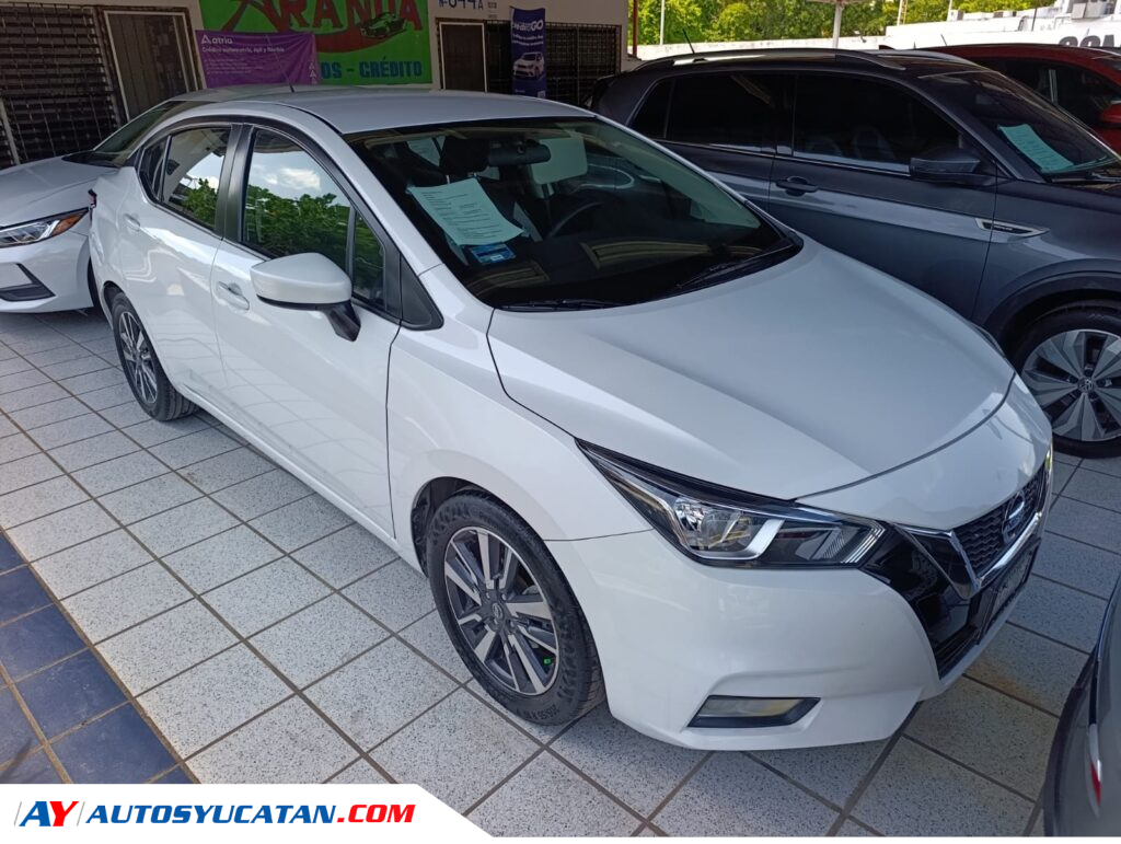 Nissan Versa Advance 2022