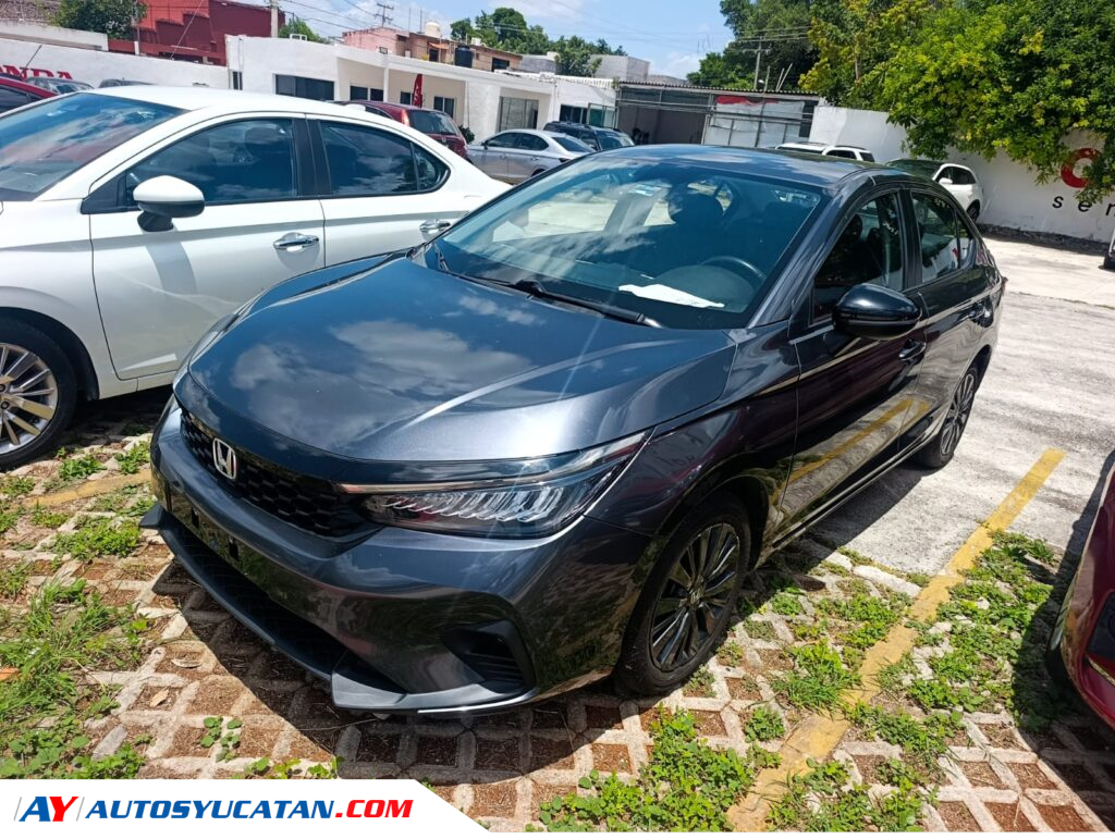 Honda City Touring 2024
