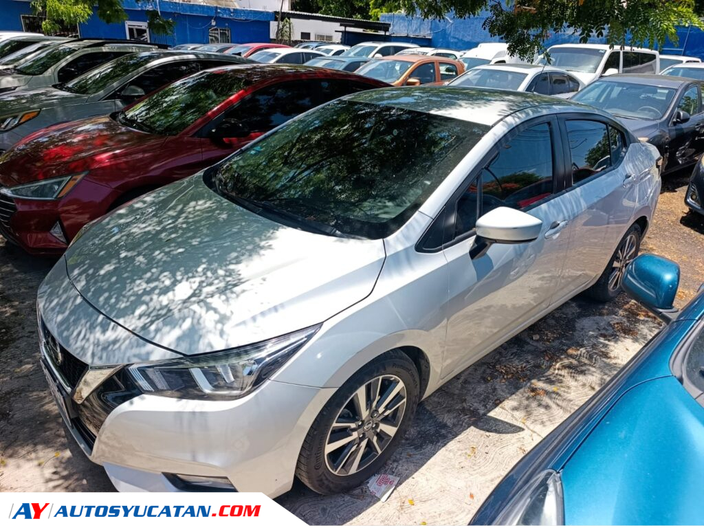 Nissan Versa 2022