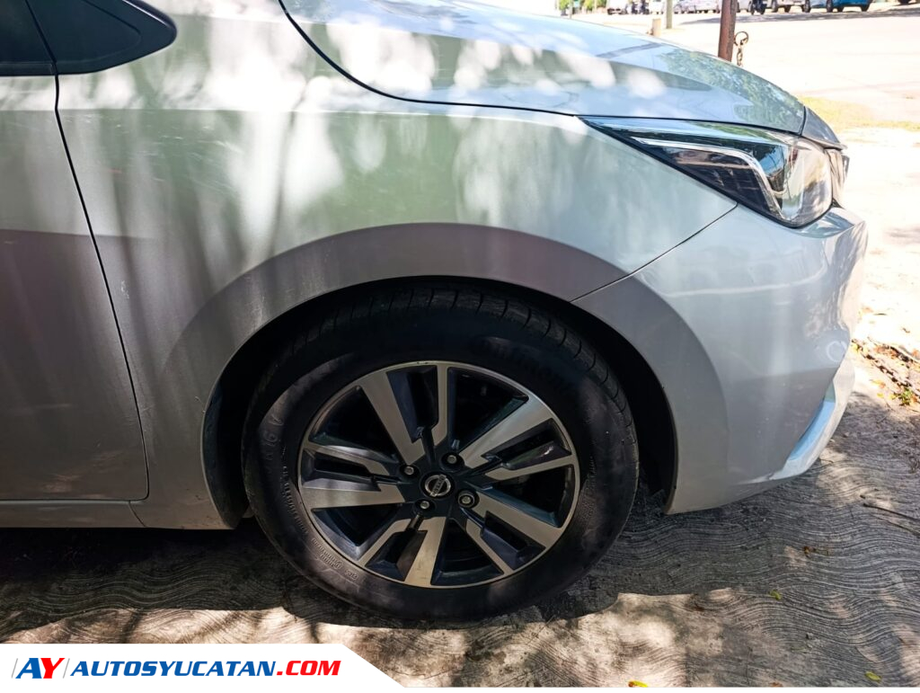 Nissan Versa 2022