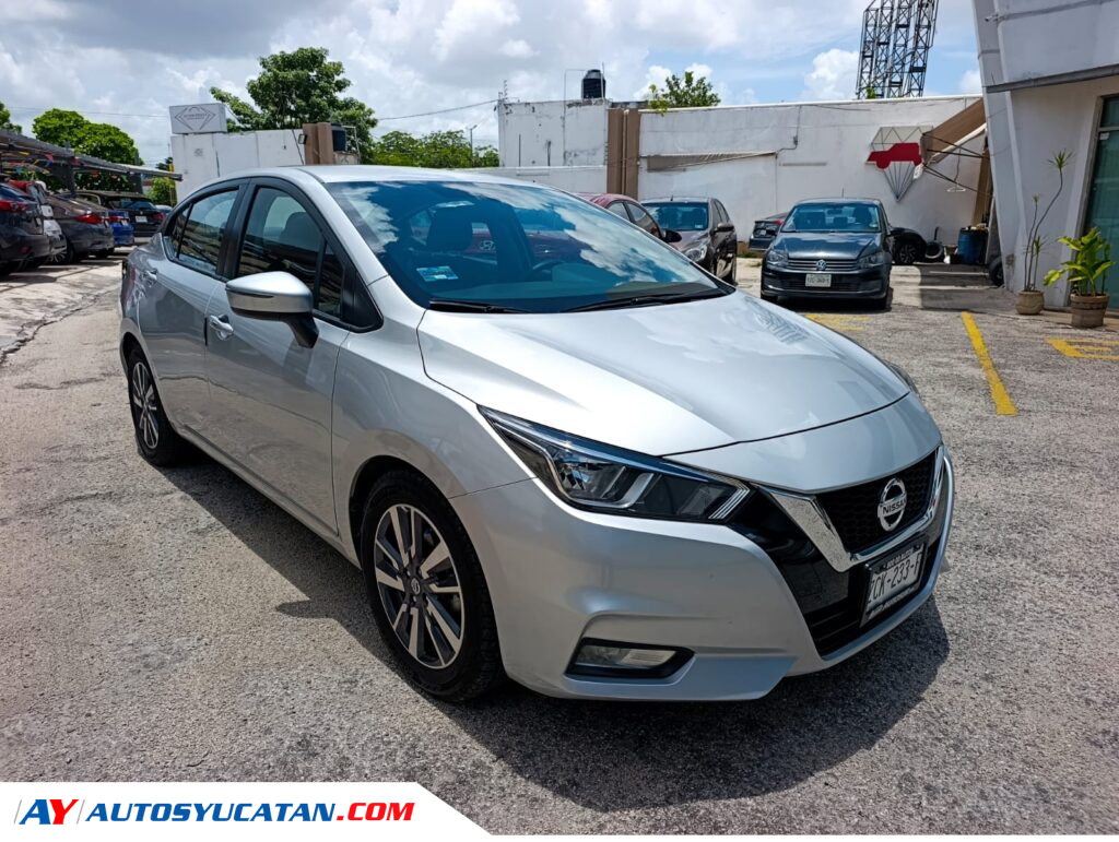 Nissan Versa Advance 2020