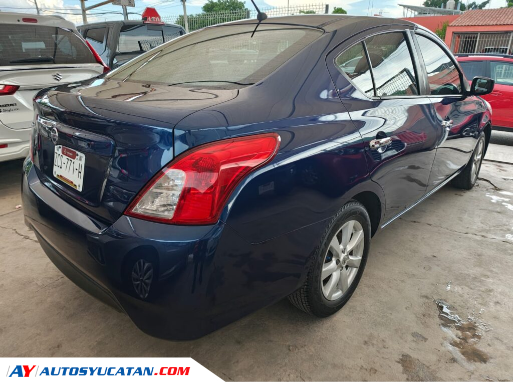 Nissan Versa Automático 2019