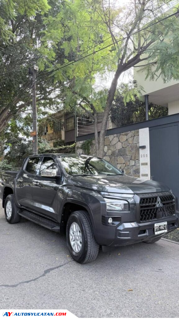 VENTA DE MITSUBISHI PICKUP L200