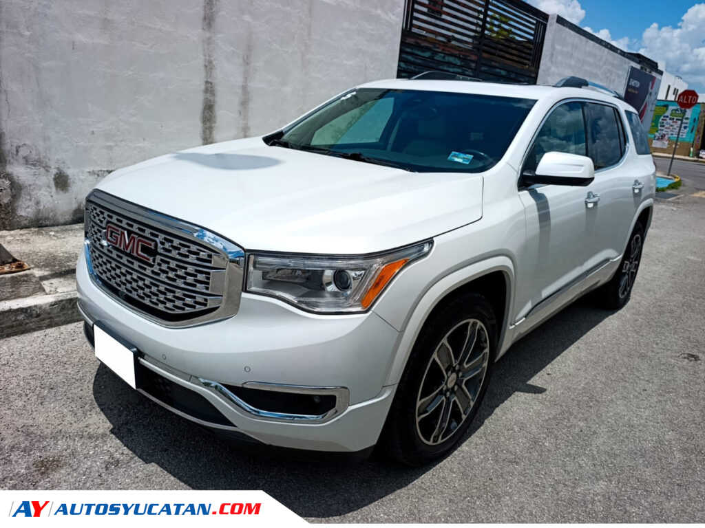 GMC Acadia Denali 2019