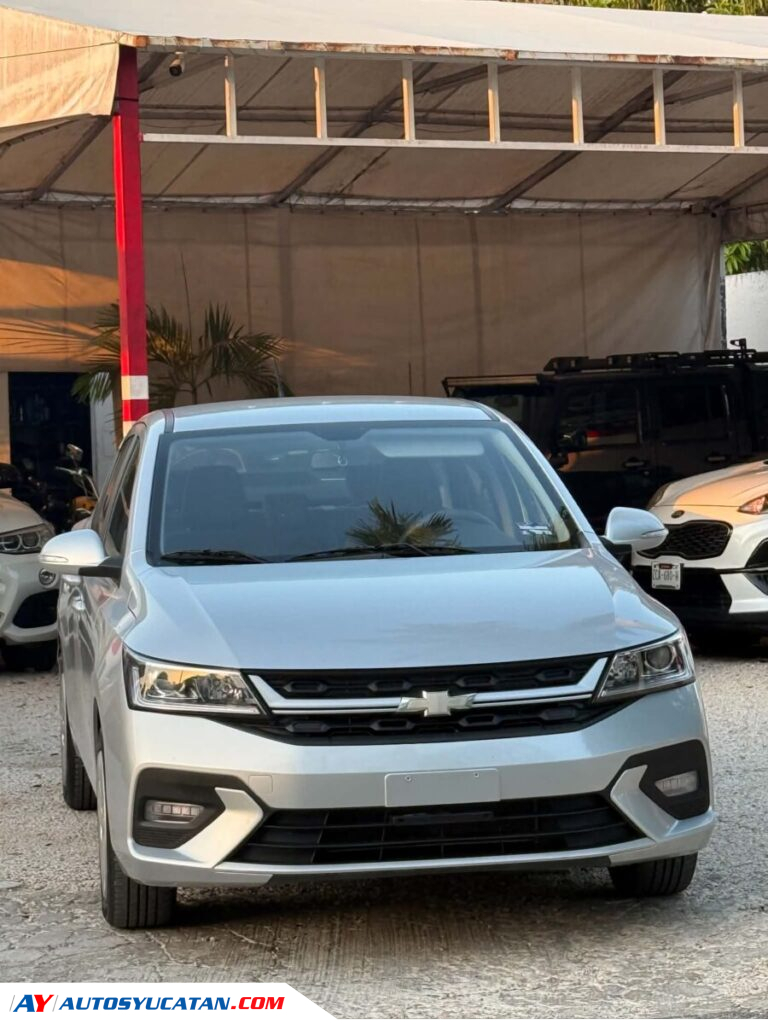 COMO NUEVO CHEVROLET AVEO LS SEDAN 2024