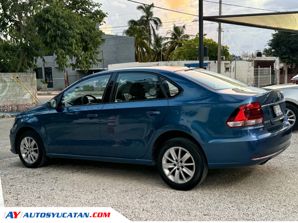 IMPECABLE VOLKSWAGEN VENTO 2018 ESTANDAR