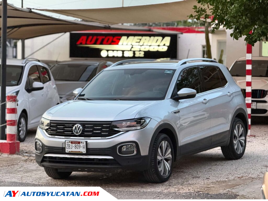 IMPECABLE VOLKSWGEN T CROSS HIGHLINE 2020