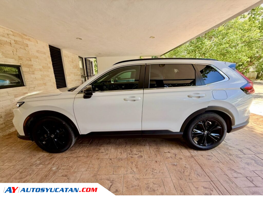 Por cambio de Residencia vendo HONDA CR-V HÍBRIDA 2023 TOURING HEV – ¡COMO NUEVA!