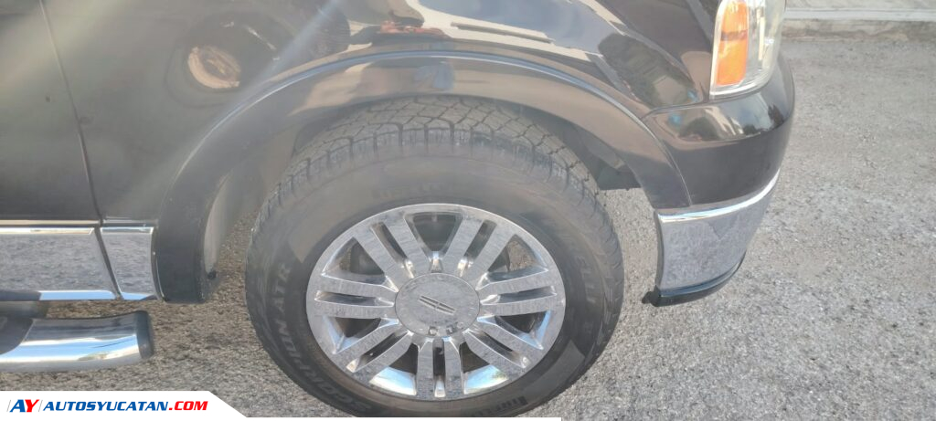 Lincoln Mark LT 2008