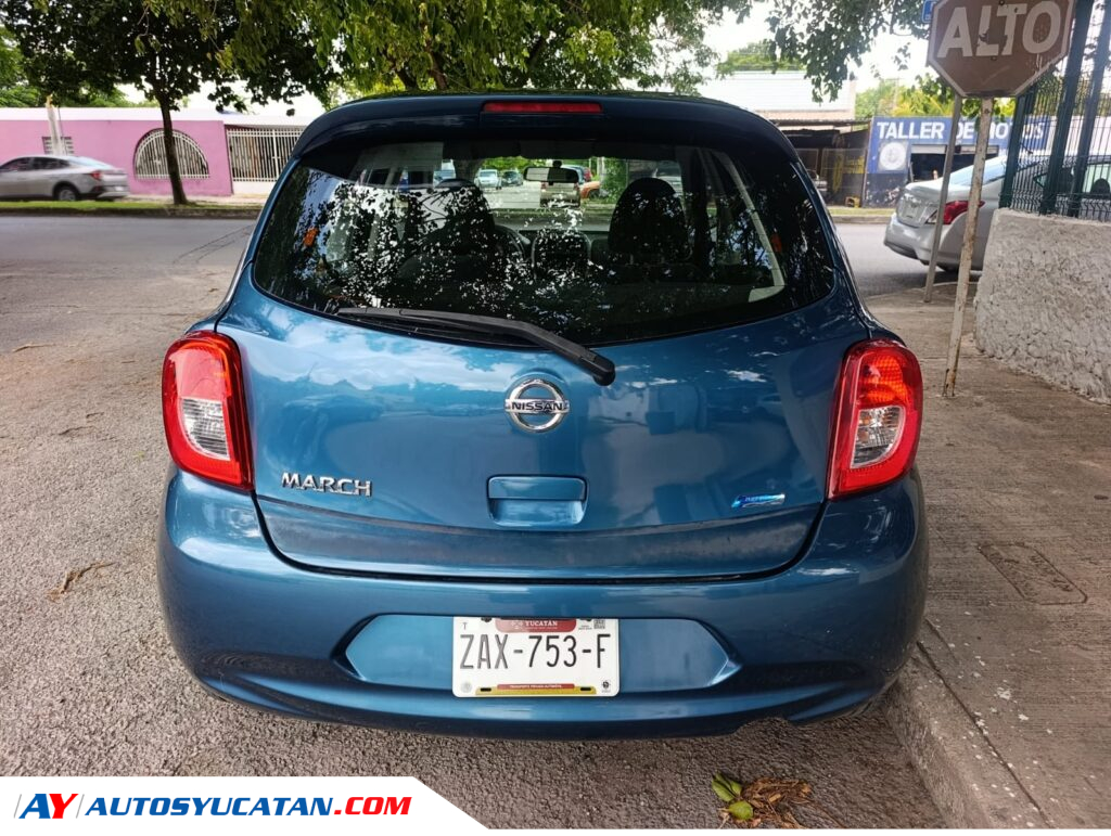 Nissan March Aut. 2016